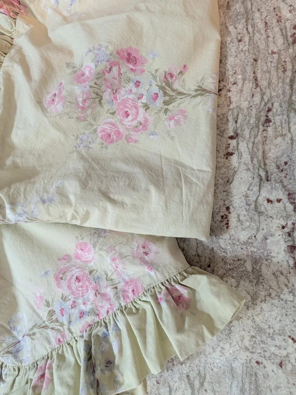 Two Simply Shabby Chic Pillow Shams 100% Cotton Pink Rose Ruffle Pale Green Std.
